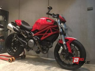  Ducati Monster 796